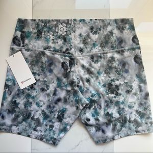 Lululemon Align HR Biker Shorts 8”